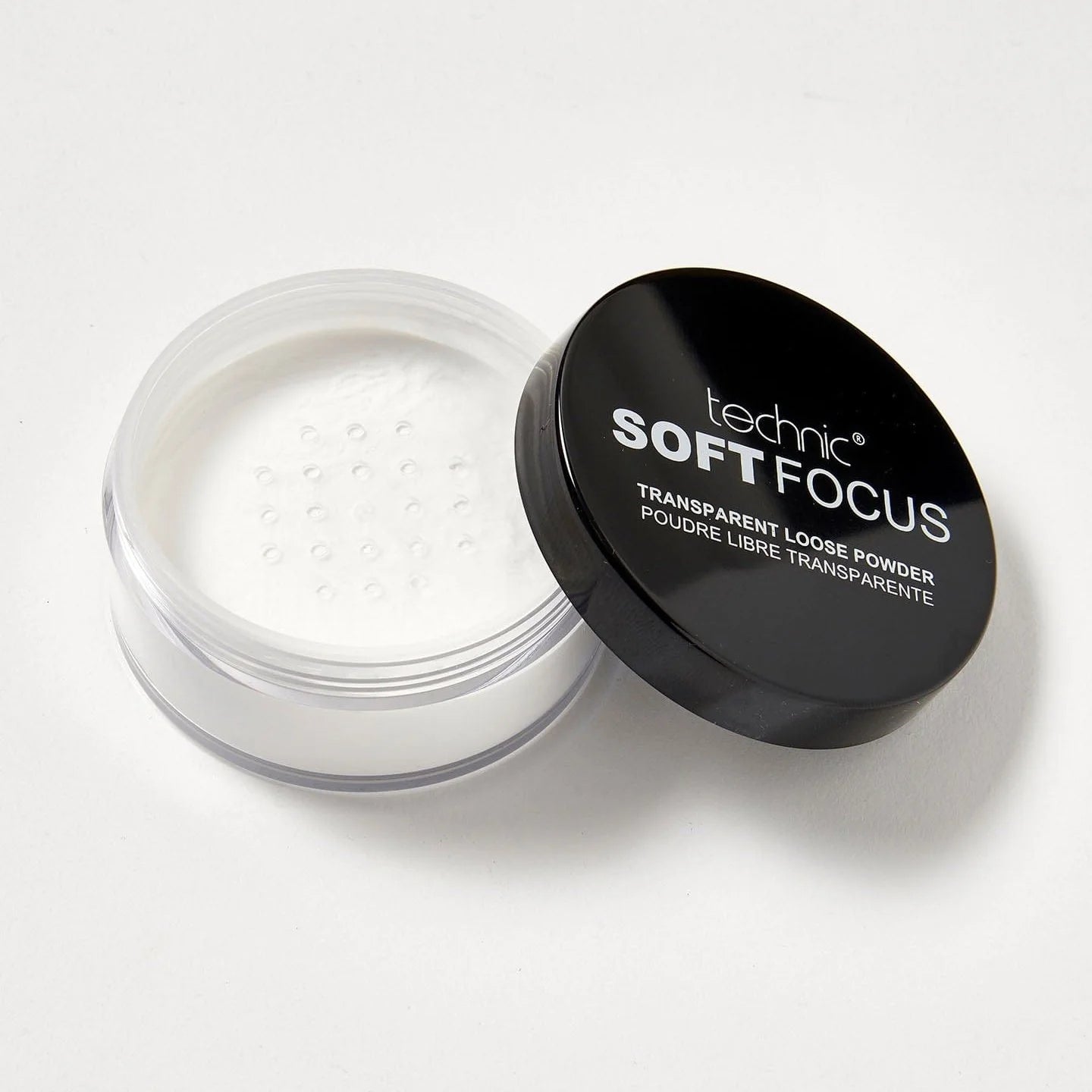 Technic Soft Focus Transparent Loose Powder 20g for setting makeup with lightweight feel and smooth blurred finish