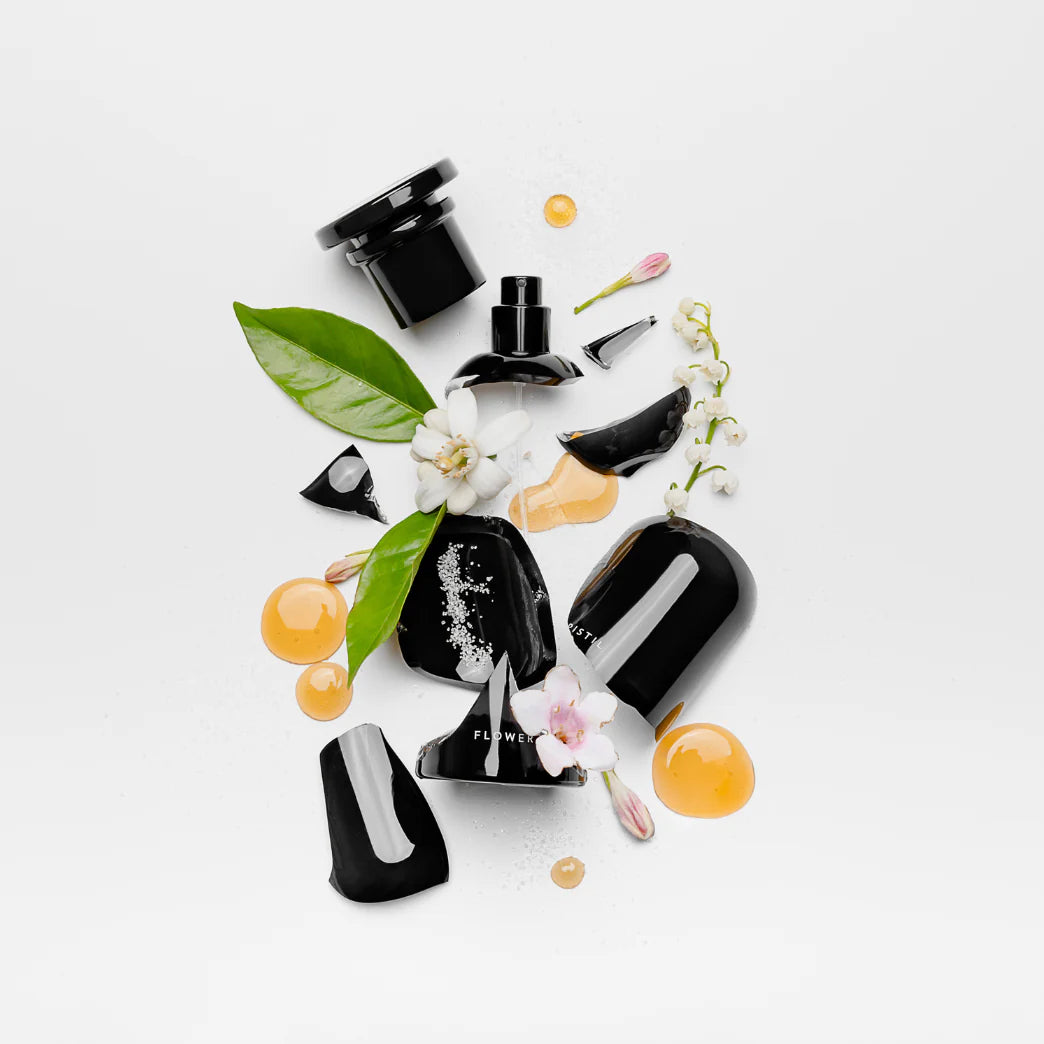 VAHY Flower Pistil Natural Perfume 50ml inspired by blooming petals and a light diffused floral warmth