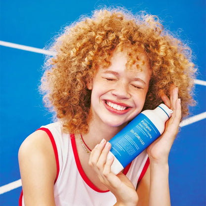 Dr.FORHAIR Folligen Deep Clean Cooling Shampoo 300ml applied to scalp for deep cleanse cooling refresh and balanced clean finish