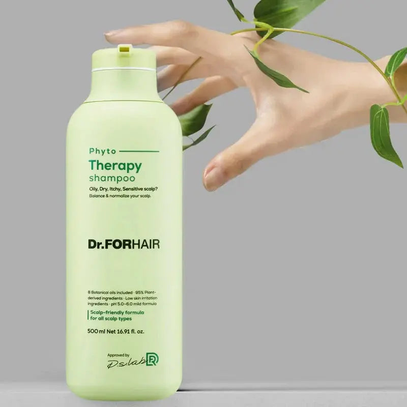 Dr FORHAIR Phyto Therapy Shampoo 500ml for cleansing and nourishing hair while improving softness and manageability