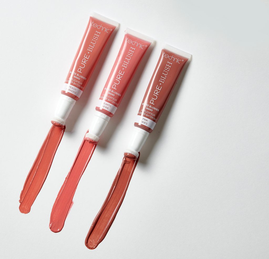 Technic Pure Blush Wand 12ml liquid blush for adding soft colour to cheeks with lightweight texture and seamless blending