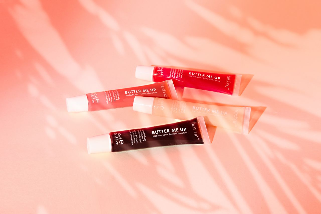 Technic Summer Butter Me Up 10ml for glossy hydrated lips with soft smooth texture and natural radiant summer glow