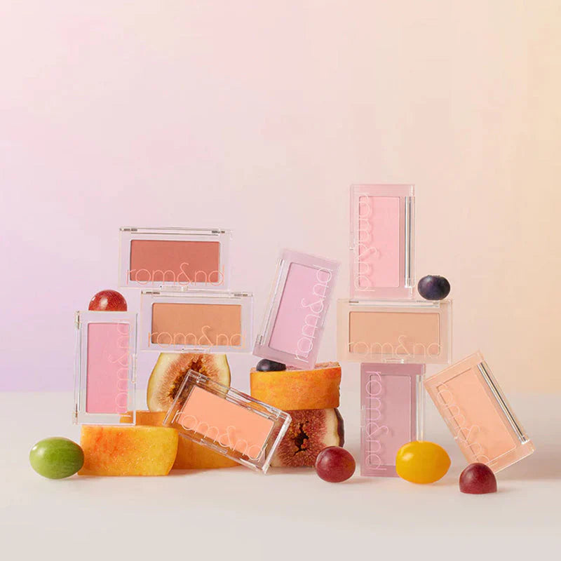 rom&nd Better Than Cheek 3.8g applied to cheeks for smooth diffused colour with a natural finish