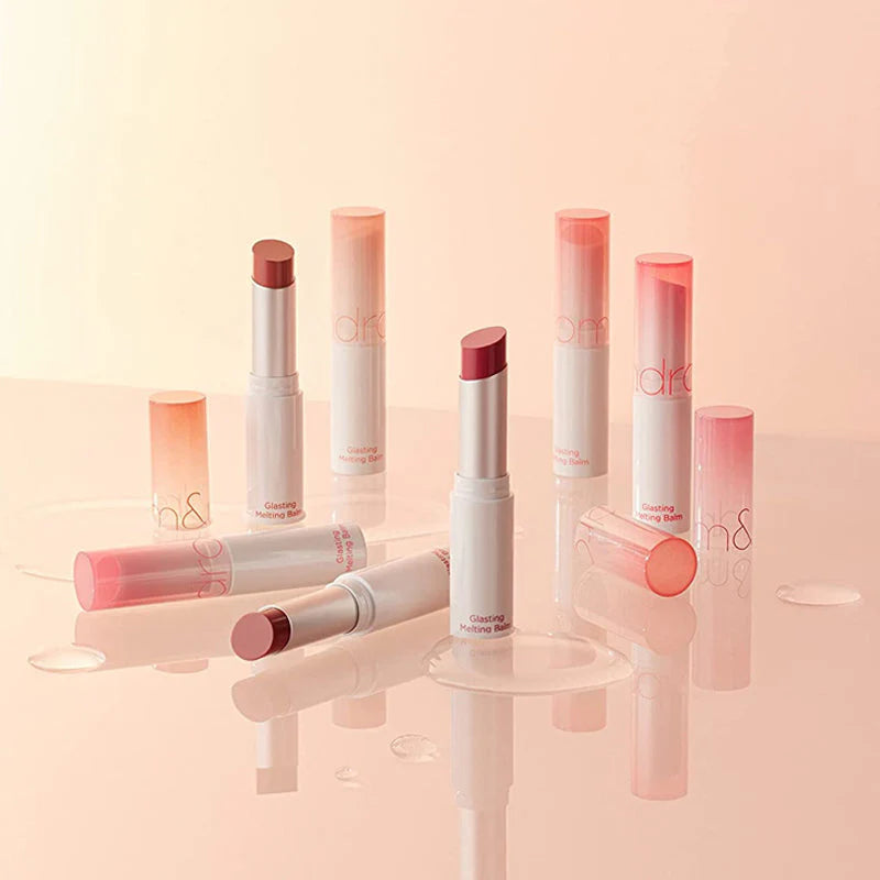 rom&nd Glasting Melting Balm 3.5g for glossy lips with a smooth and hydrated look