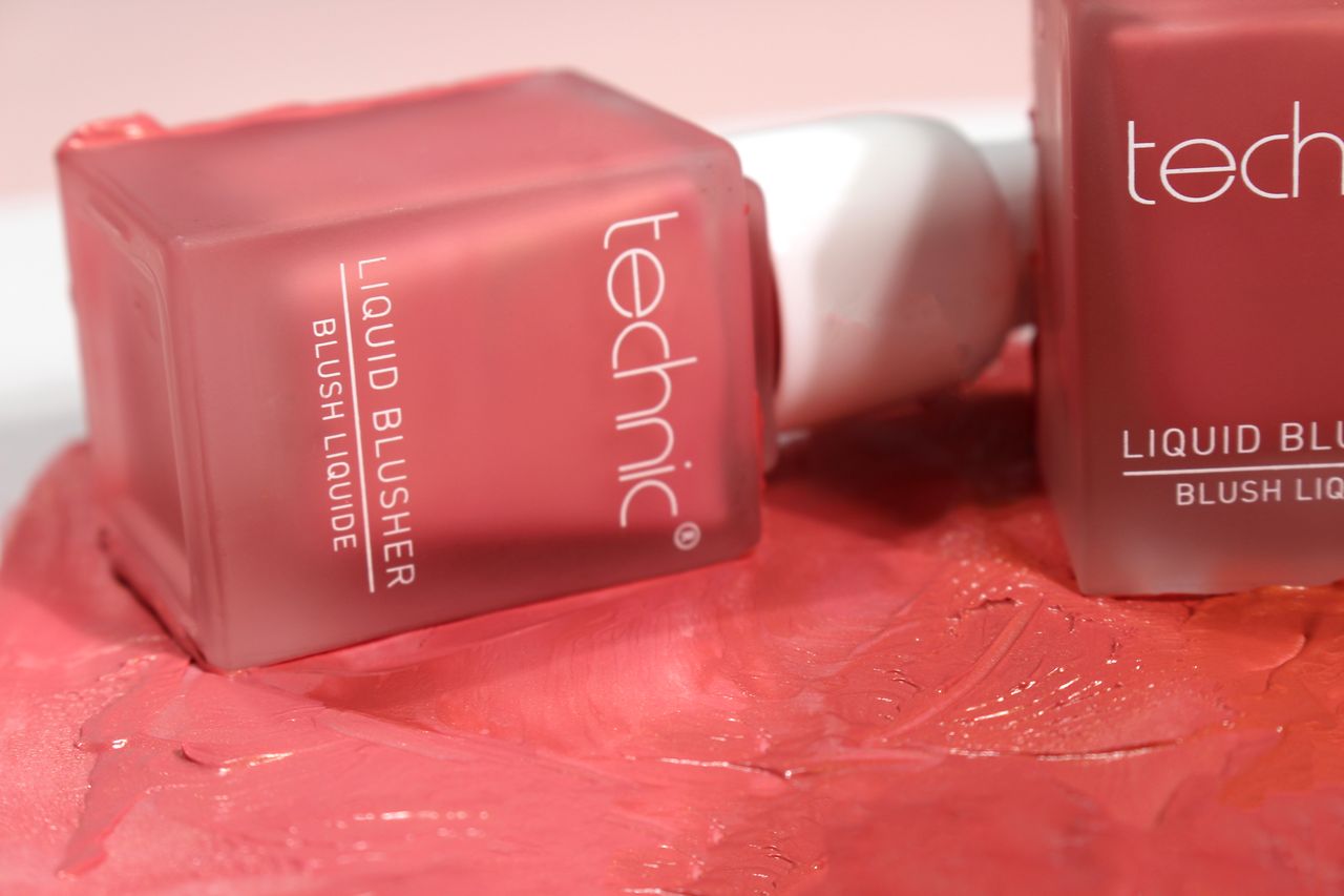 Technic Liquid Blush 15ml liquid blush displayed with packaging highlighting smooth blendable formula and natural radiant finish