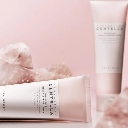 SKIN1004 Madagascar Centella Poremizing Deep Cleansing Foam 125ml for purified skin with a smooth balanced finish