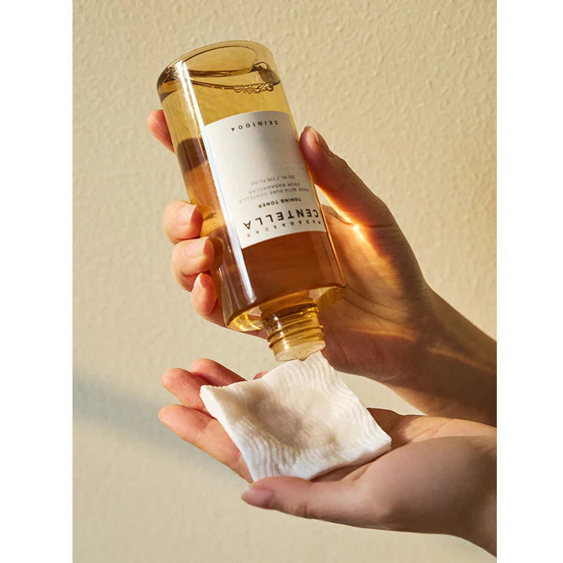 SKIN1004 Madagascar Centella Toning Toner 210ml lightweight texture for gentle exfoliation and refreshed skin feel